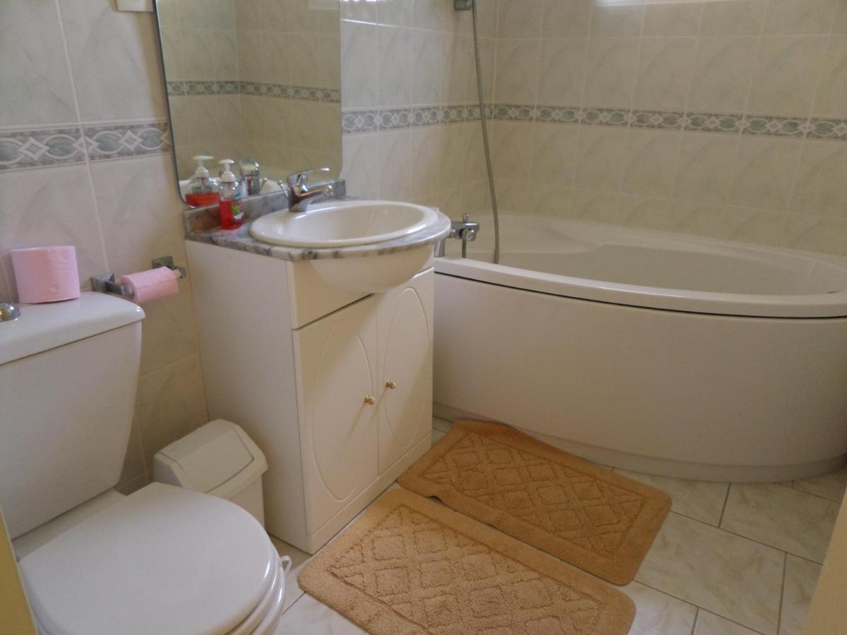 Bienvenue A L'Andruere Bed & Breakfast Cheille Bagian luar foto